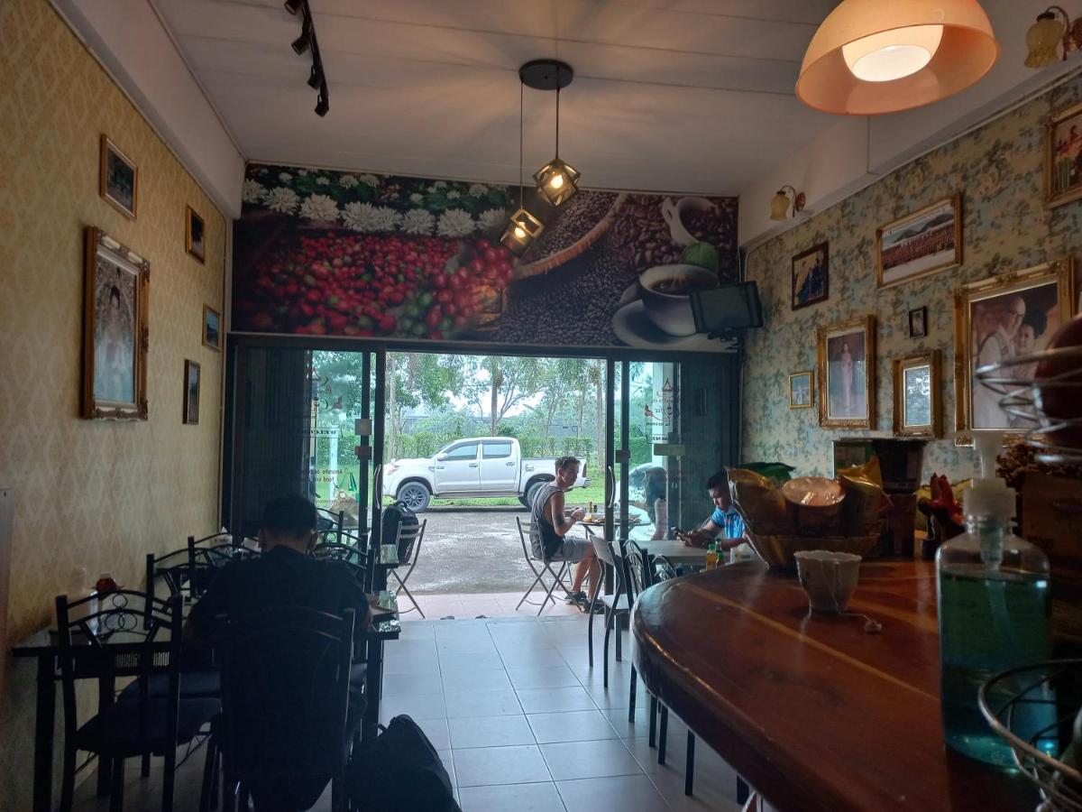 Amaretto Hostel Surat Thani Dış mekan fotoğraf