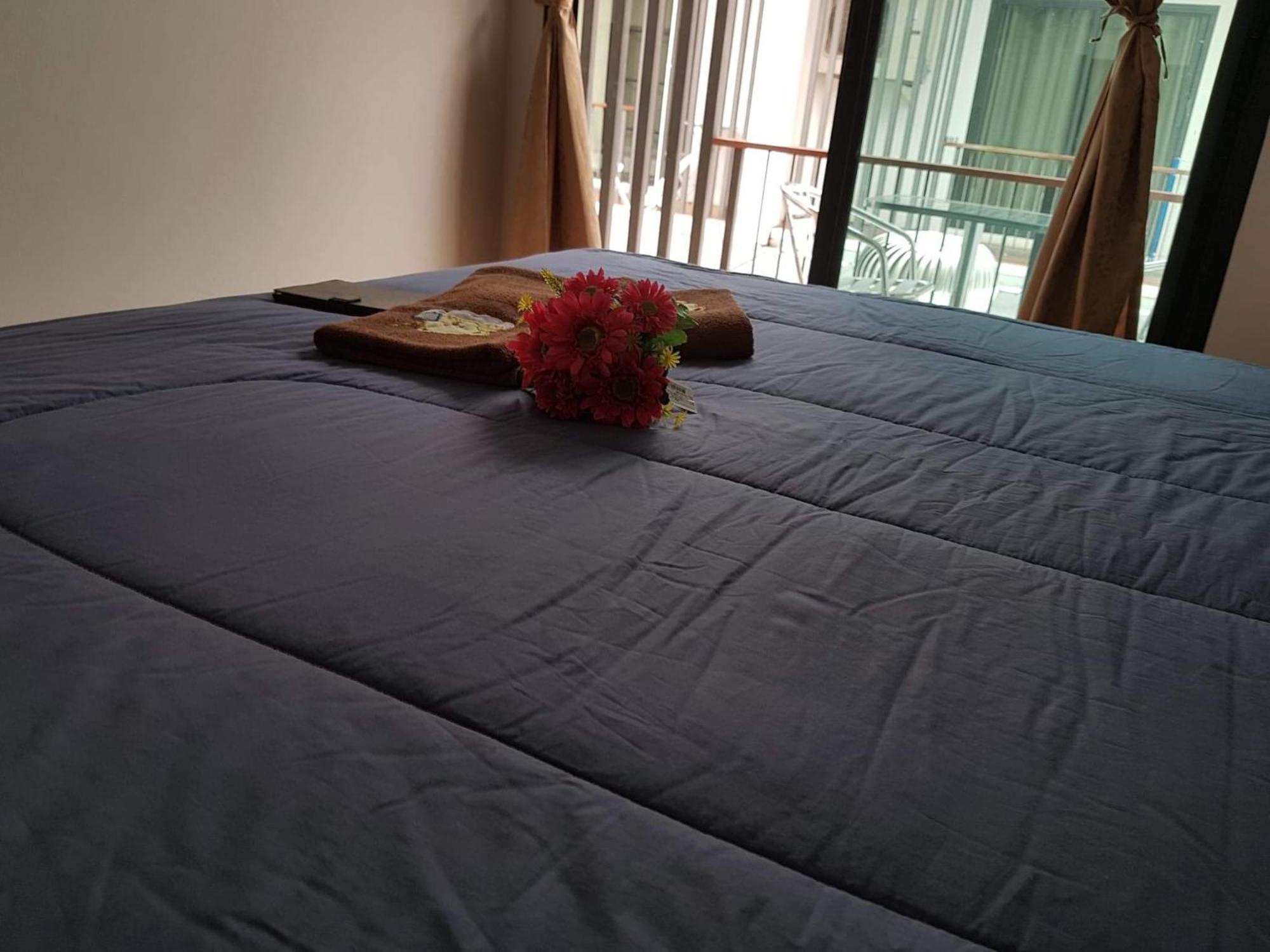 Amaretto Hostel Surat Thani Dış mekan fotoğraf
