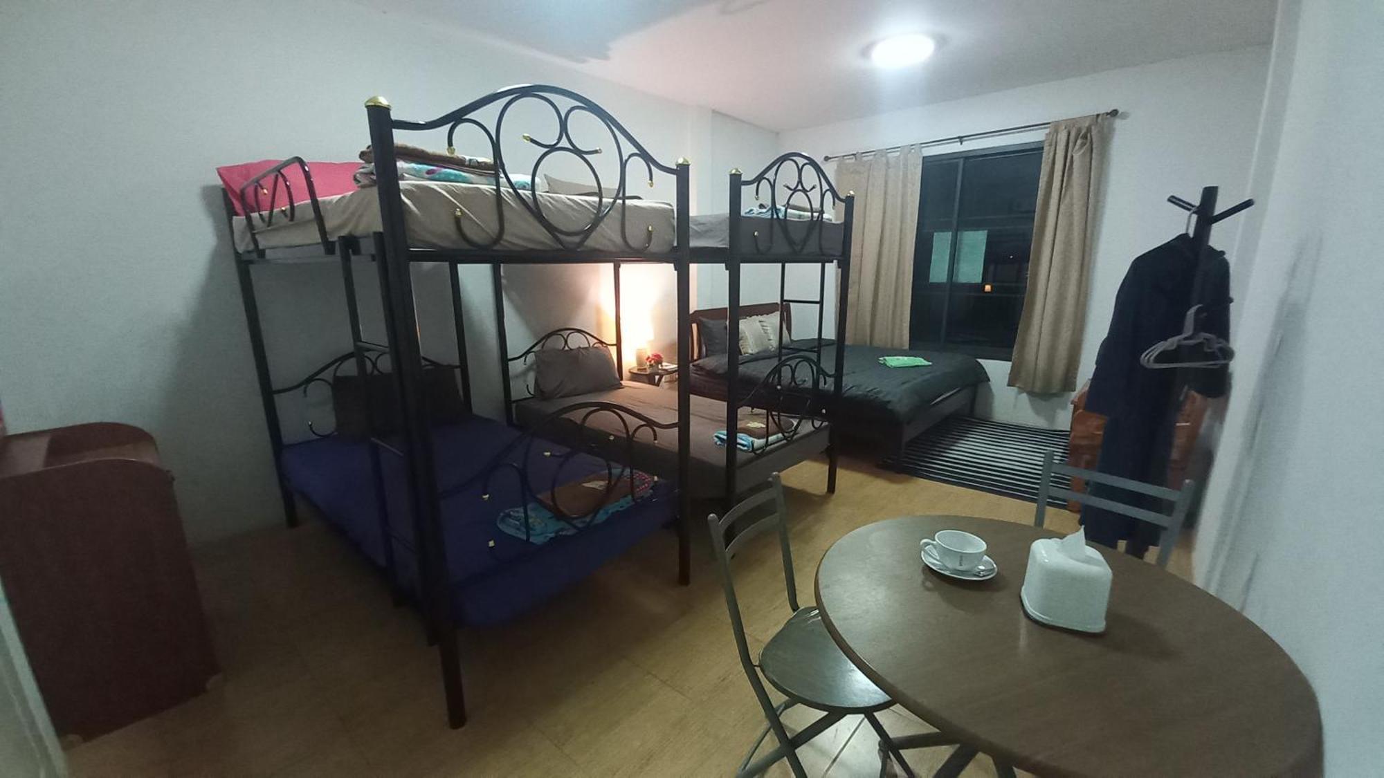 Amaretto Hostel Surat Thani Dış mekan fotoğraf
