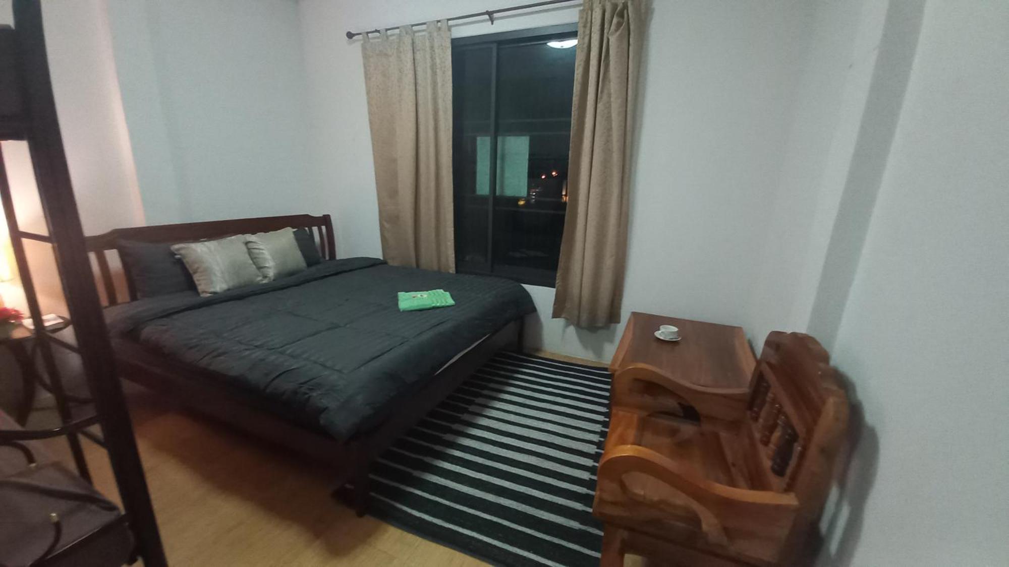 Amaretto Hostel Surat Thani Dış mekan fotoğraf