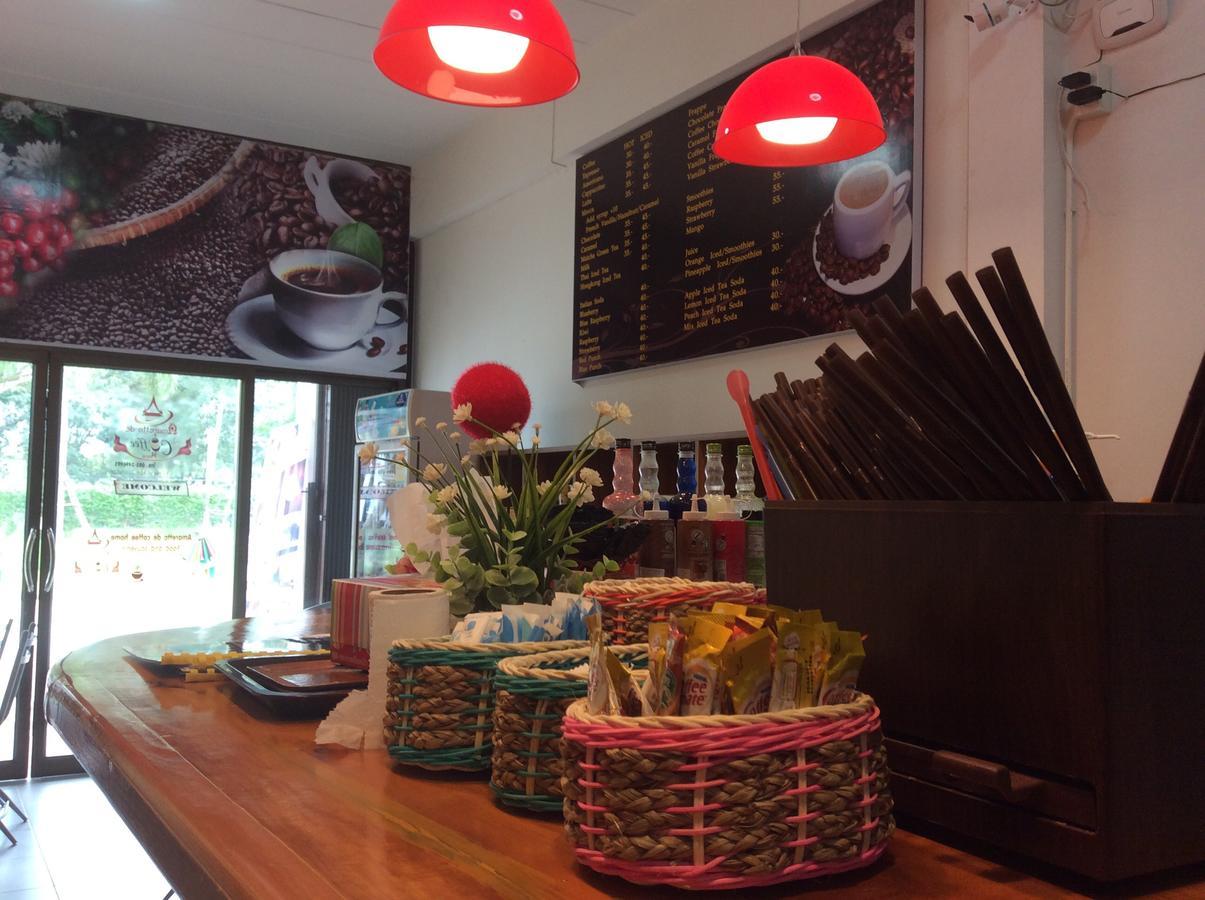 Amaretto Hostel Surat Thani Dış mekan fotoğraf
