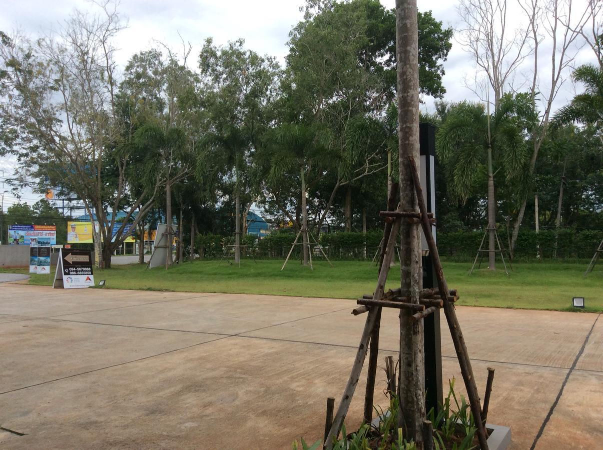 Amaretto Hostel Surat Thani Dış mekan fotoğraf