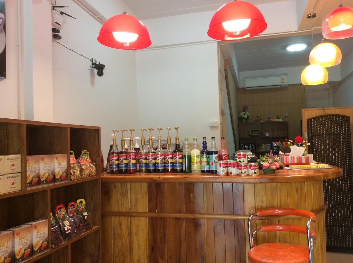 Amaretto Hostel Surat Thani Dış mekan fotoğraf