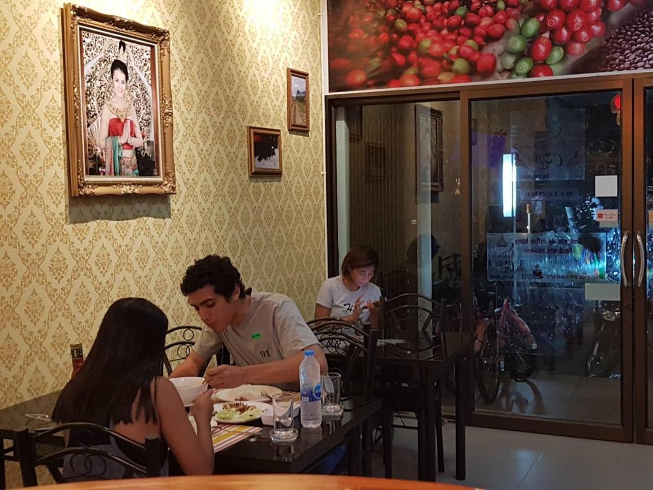 Amaretto Hostel Surat Thani Dış mekan fotoğraf