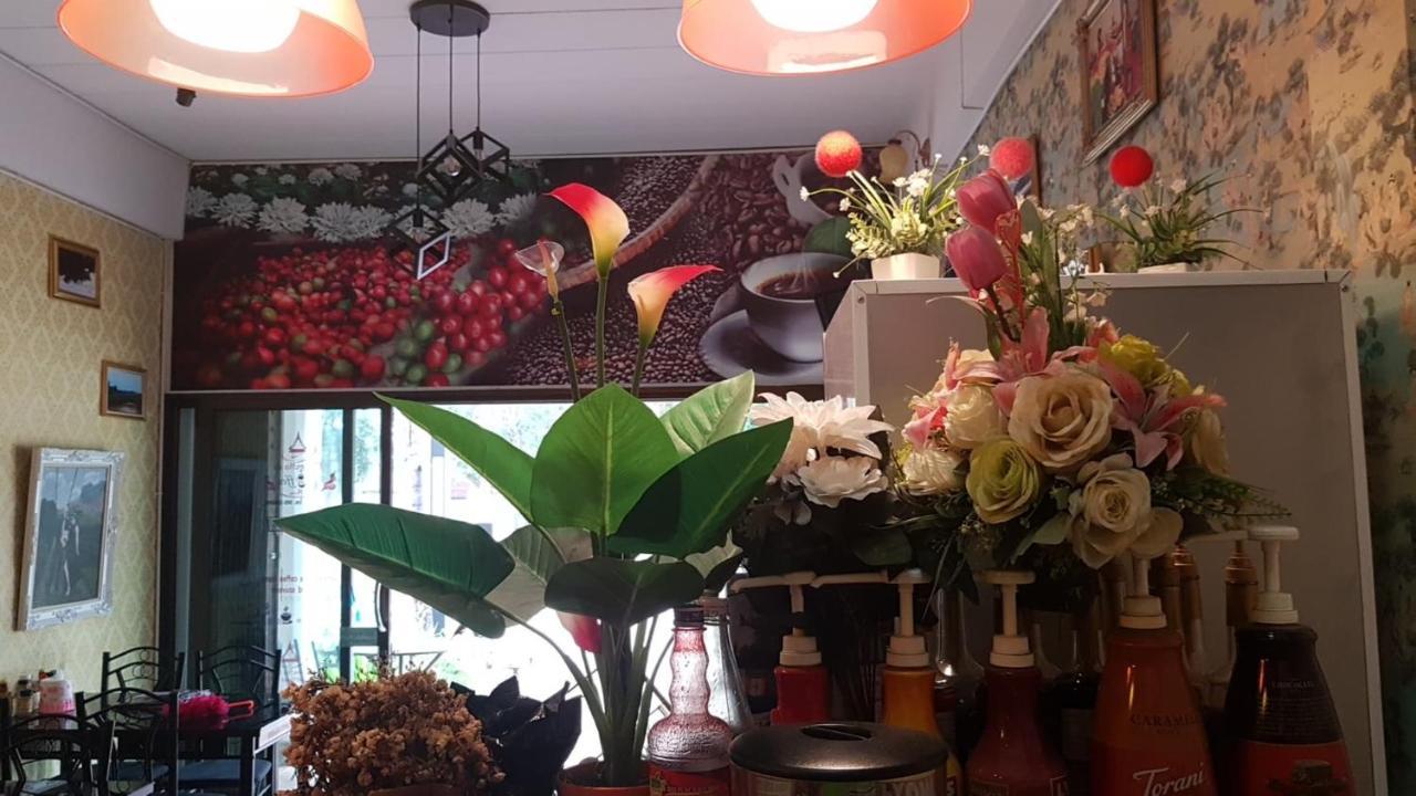 Amaretto Hostel Surat Thani Dış mekan fotoğraf